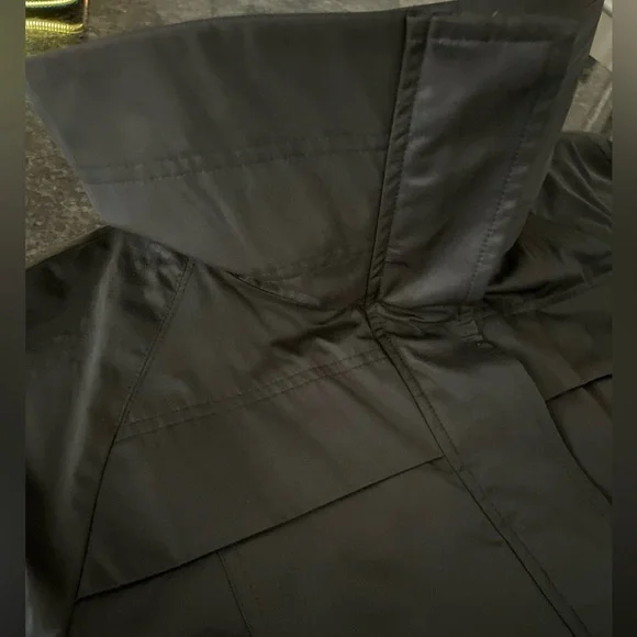 Stylish Black Women's Crop Jacket - Picture 12 of 16